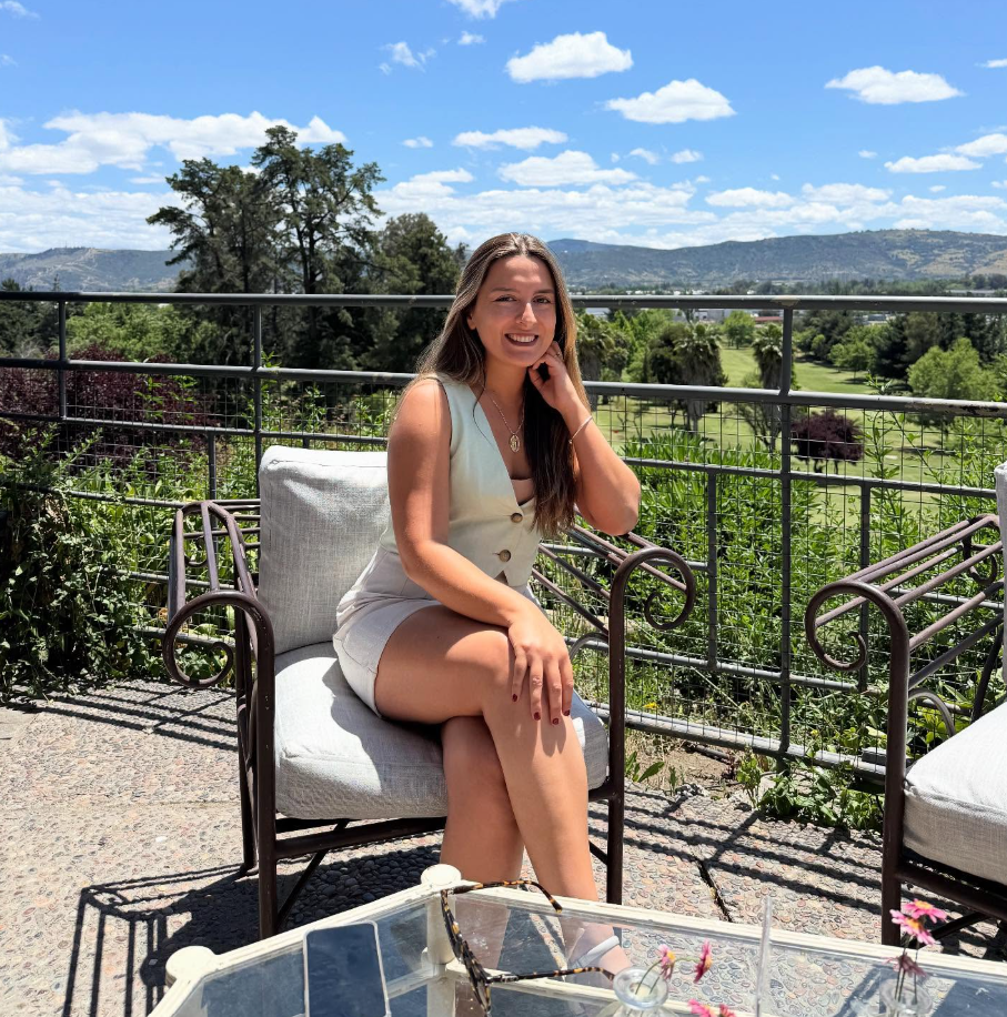 Abogada Consuelo Isidora Villalobos Rebolledo — Asesoría Legal Premium en Talca